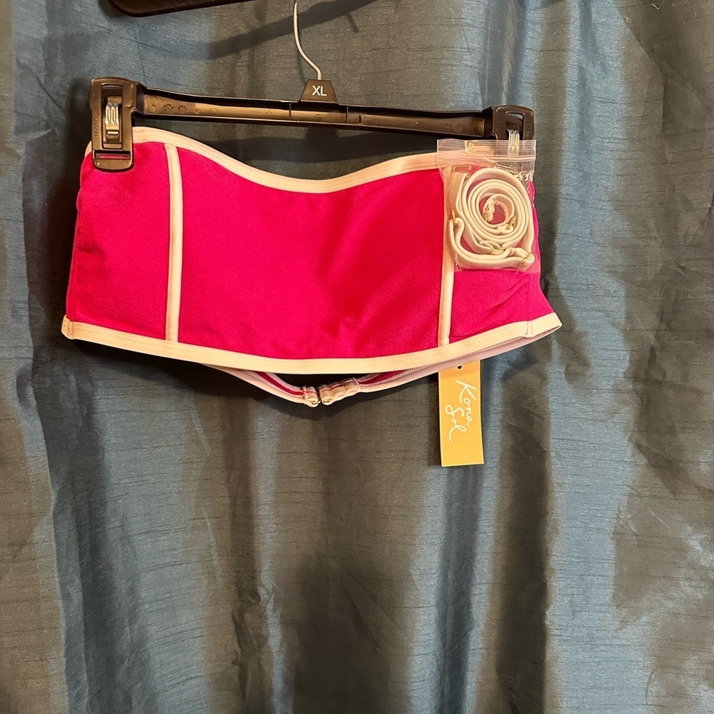 Kona Sol Hot Pink Women's Bikini Top with moveable straps for your best fit